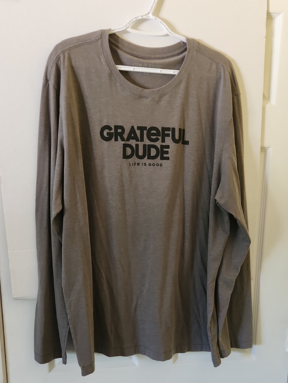 Life Is Good Gray 'Grateful Dude' Long Sleeve Tee